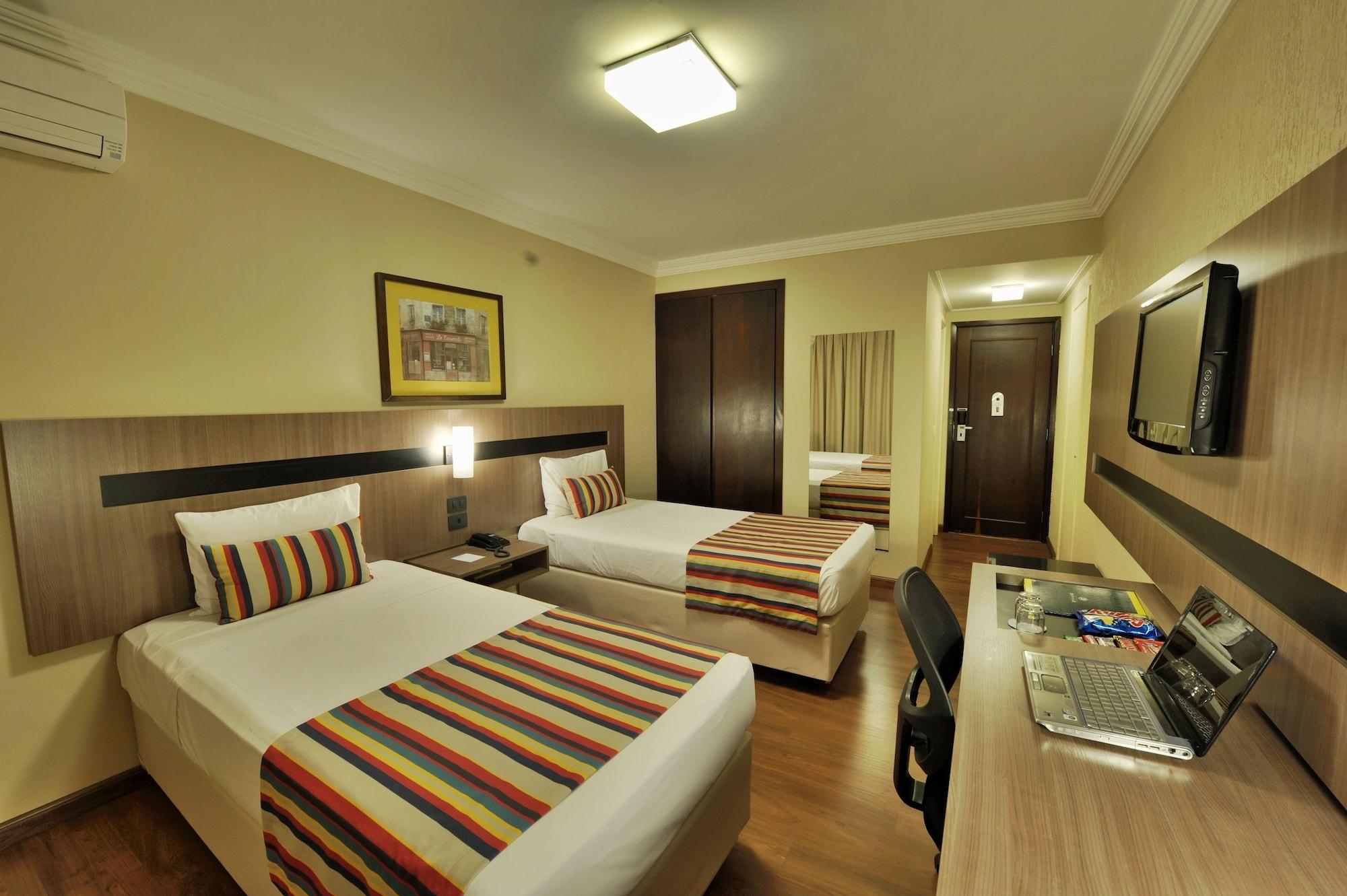 Hotel Deville Express Cascavel Cascavel  Exterior foto